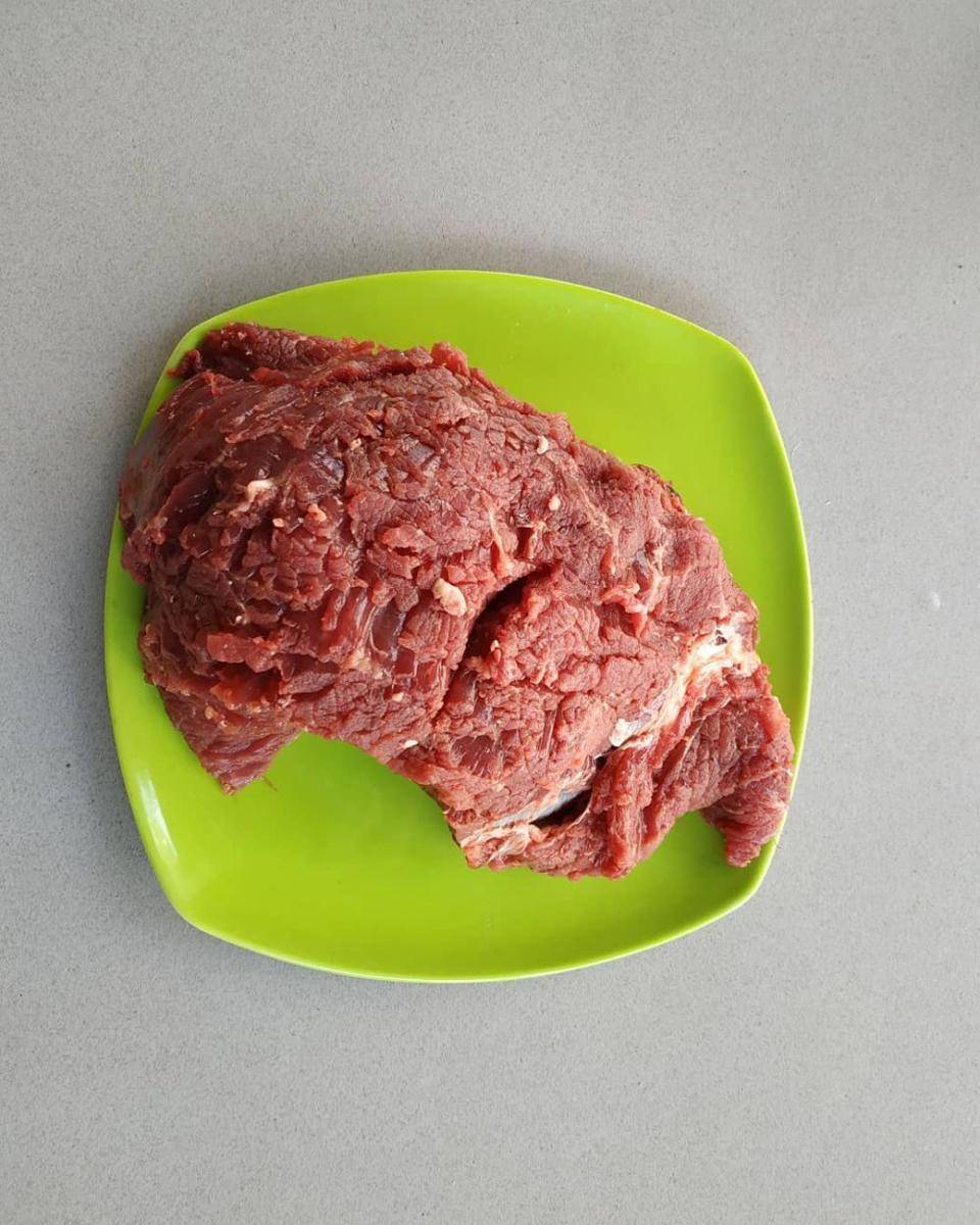 Daging sapi (Instagram.com/gerainabilahstore)