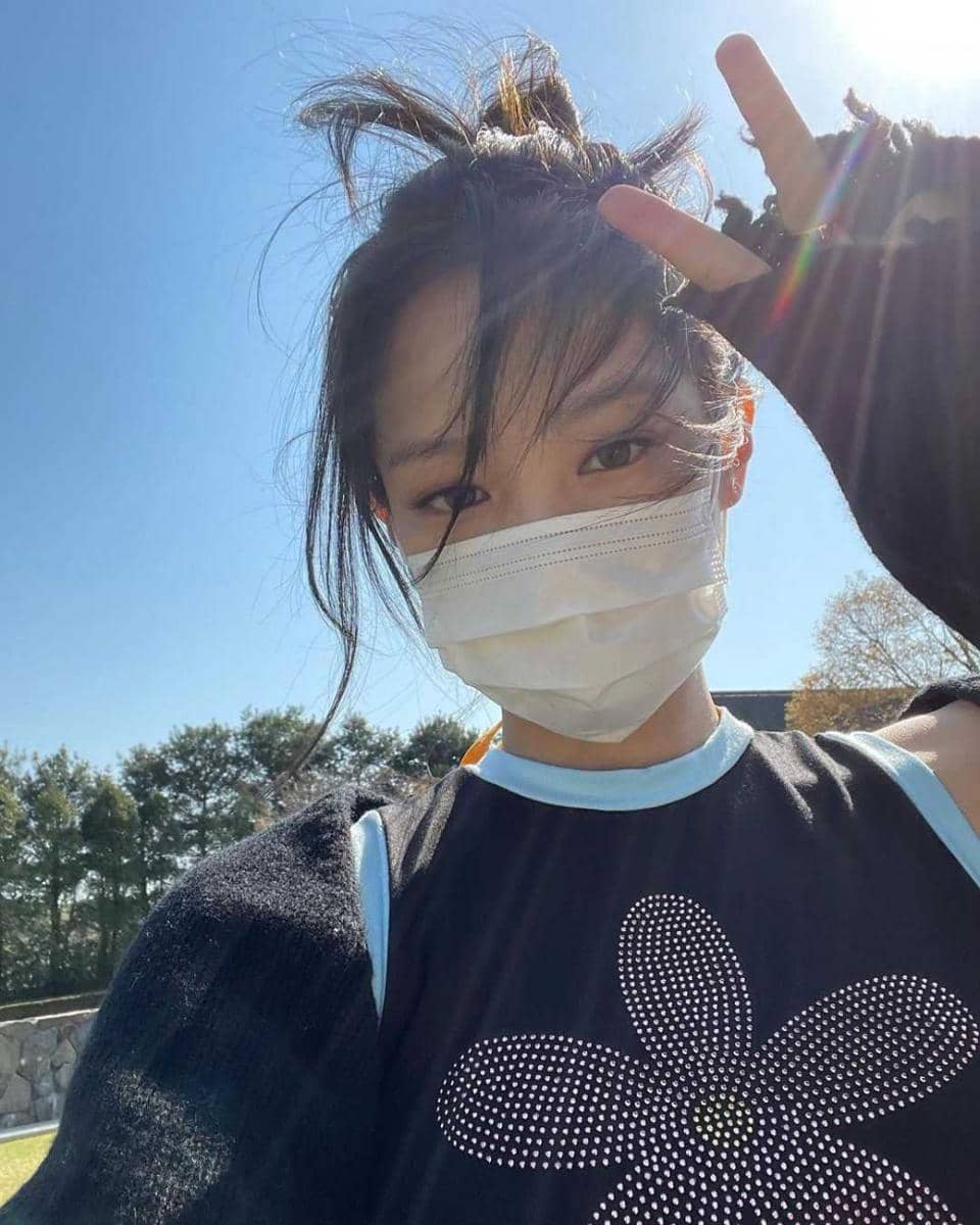 instagram.com/jennierubyjane