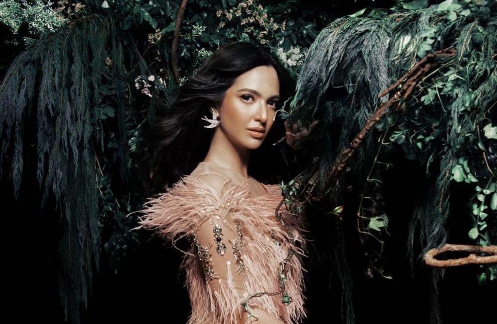 Ulang Tahun ke-31, 10 Potret Nia Ramadhani yang Kian Stunning