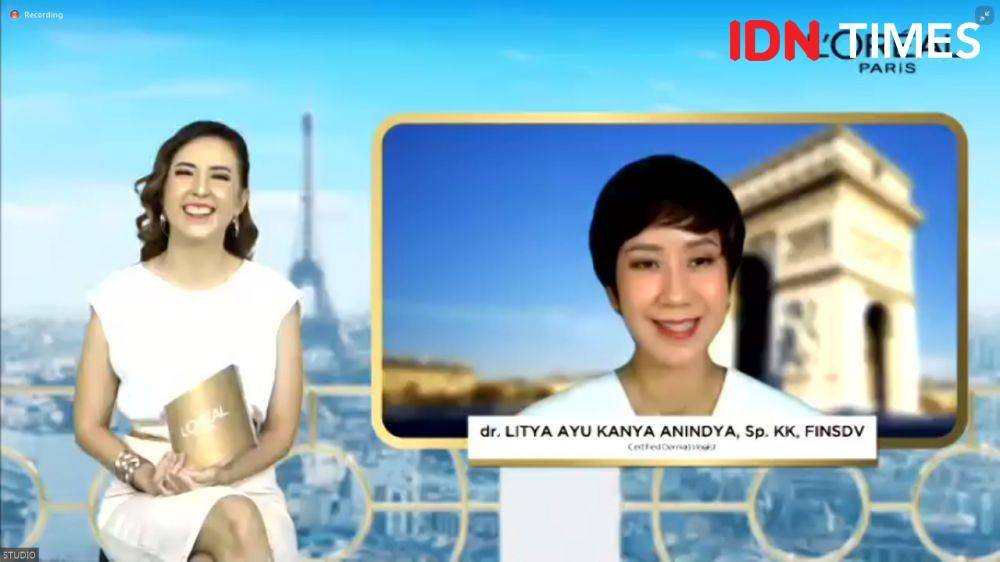 dr. Litya Ayu Kanya Anindya. Sp. KK, FINS DV dalam Konferensi Pers Virtual Peluncuran L’Oreal Paris UV Defender Step Into The Light. Kamis (15/04/2021). IDN Times/Rifdah Jihan