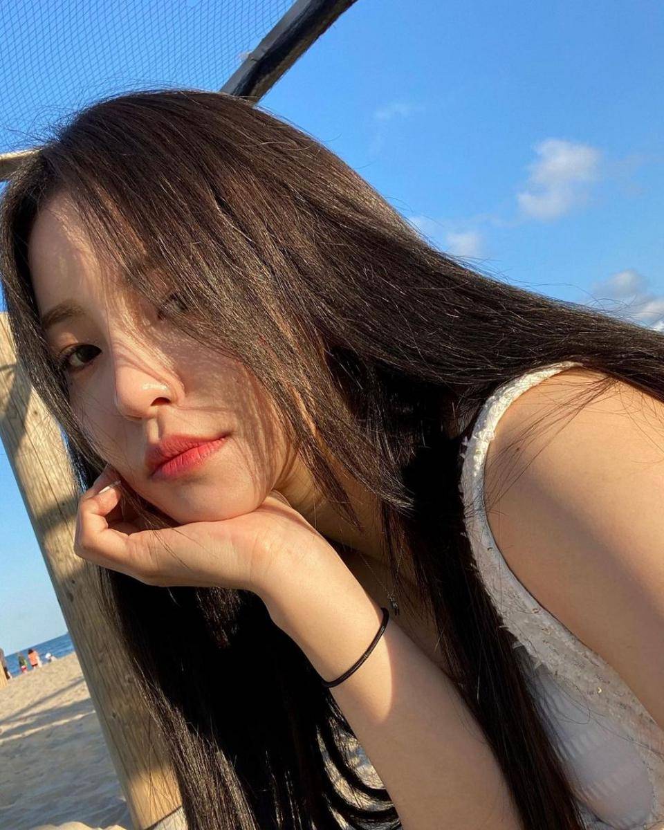 instagram.com/braveg_yj