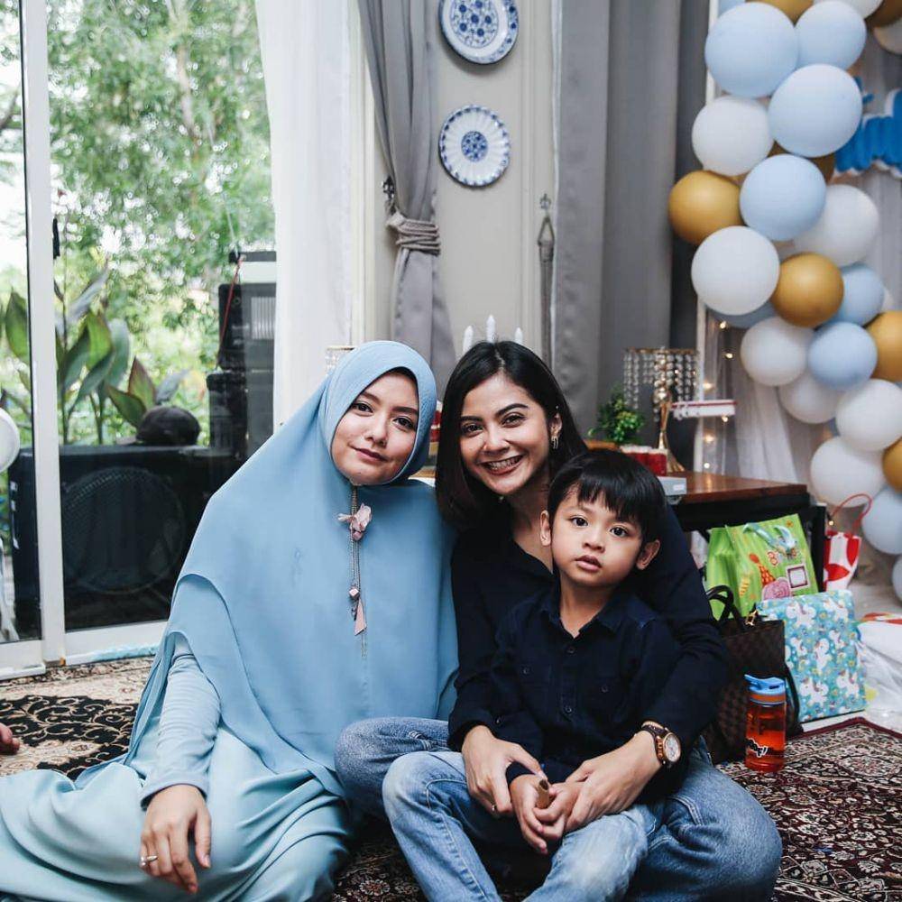 instagram.com/tika_ramlan