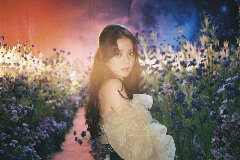 10 Potret Jisoo BLACKPINK Saat Kenakan Dress, Anggun bak Princess!