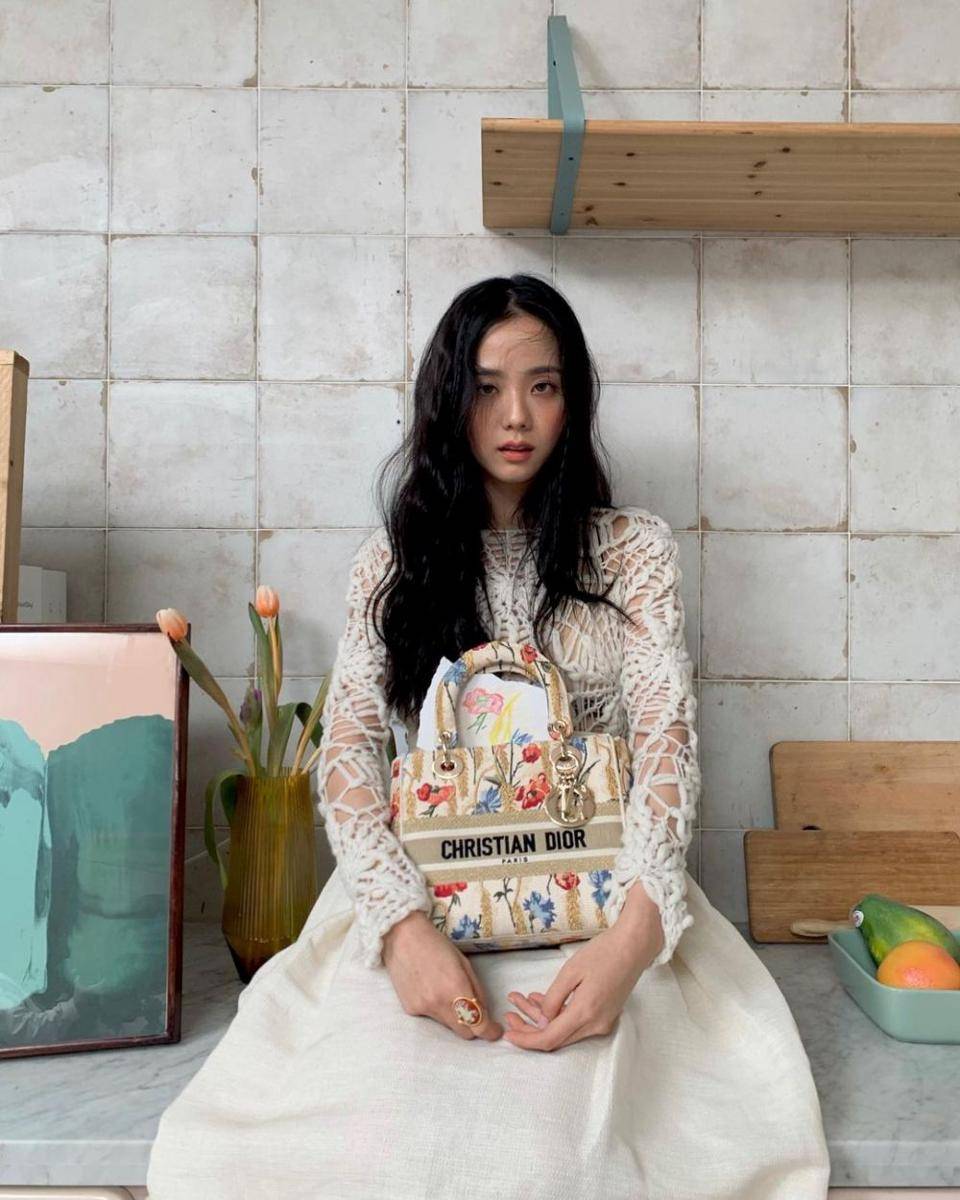instagram.com/sooyaaa__
