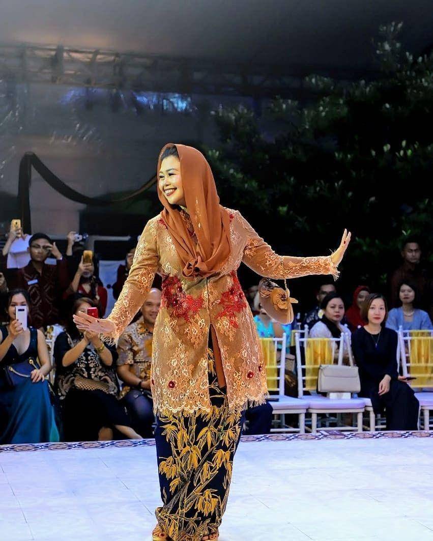instagram.com/yennywahid