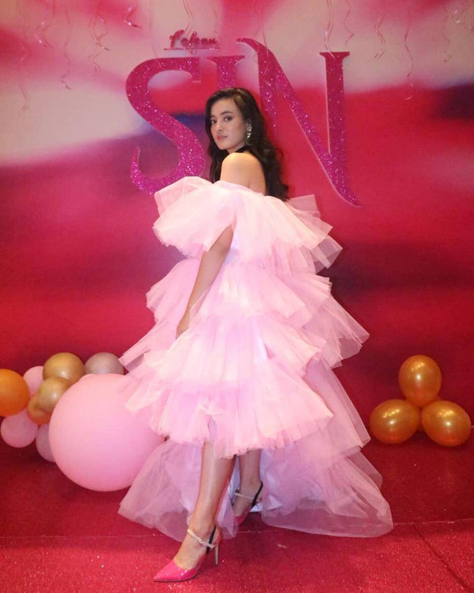 instagram.com/mawar_eva