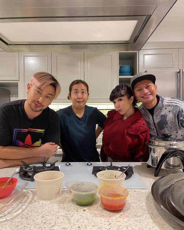 Soimah, Caren Delano, Maya Ratih, dan Eko Tjandra (Instagram.com/showimah)