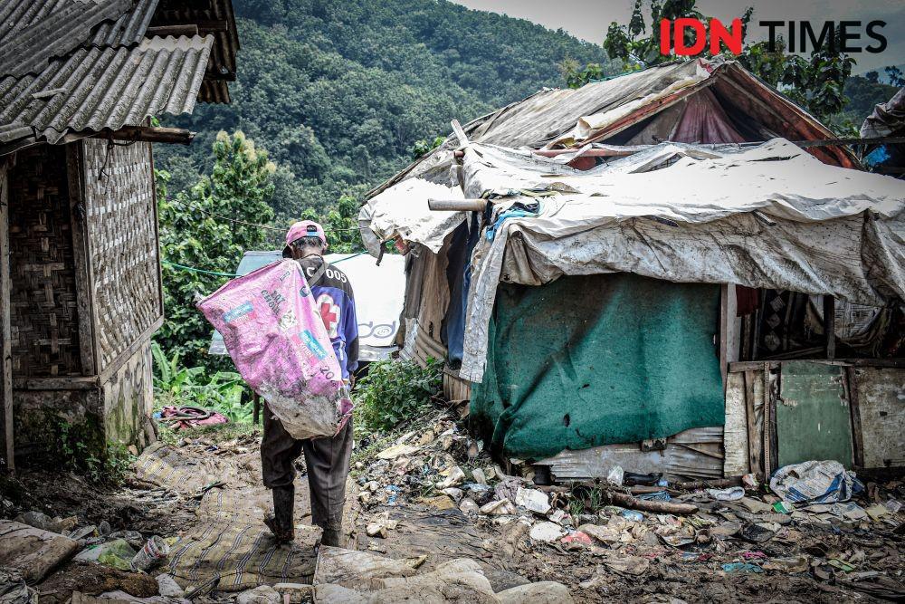 Pemprov Jawa Barat Tertibkan 800 Pemulung TPA Sarimukti