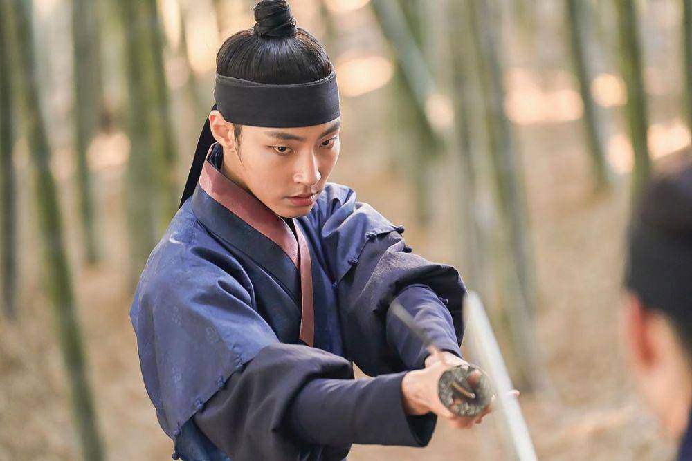 Hwang In Yeop berakting di darama sageuk Tale of Nokdu (instagram.com/keyeastofficial)