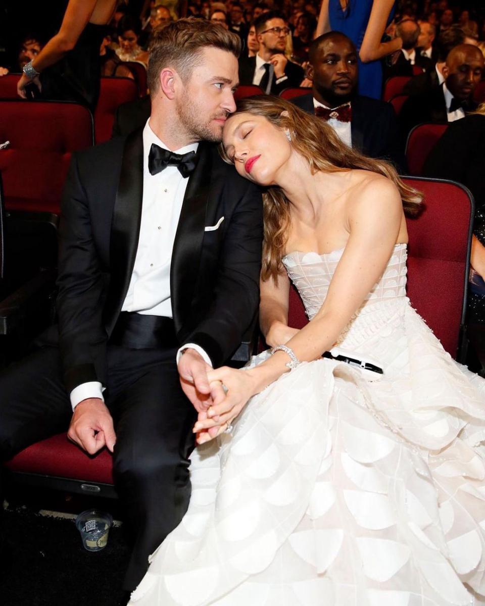 Instagram.com/jessicabiel