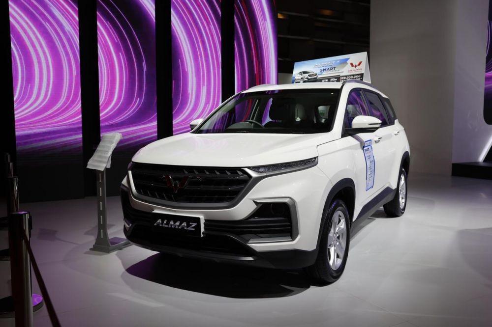 IIMS 2021: Wuling Berikan Potongan Harga untuk Almaz dan Confero