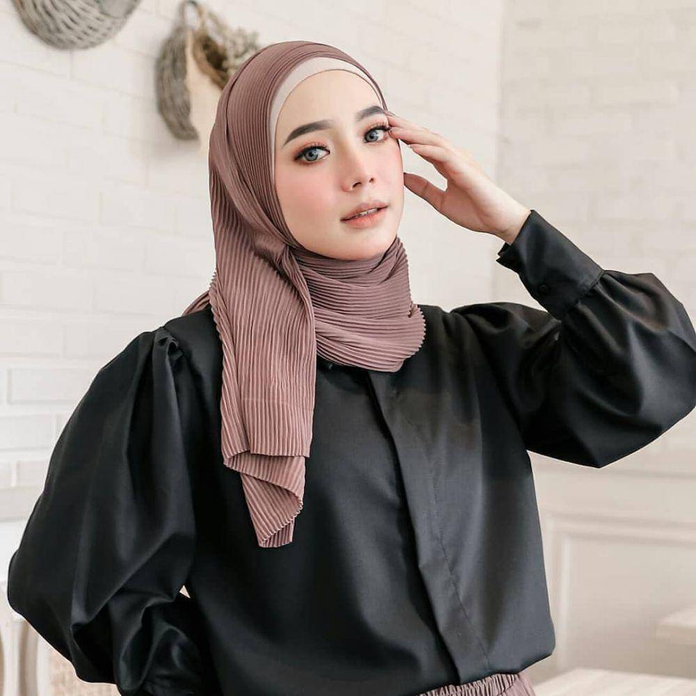 instagram.com/militrili_hijab