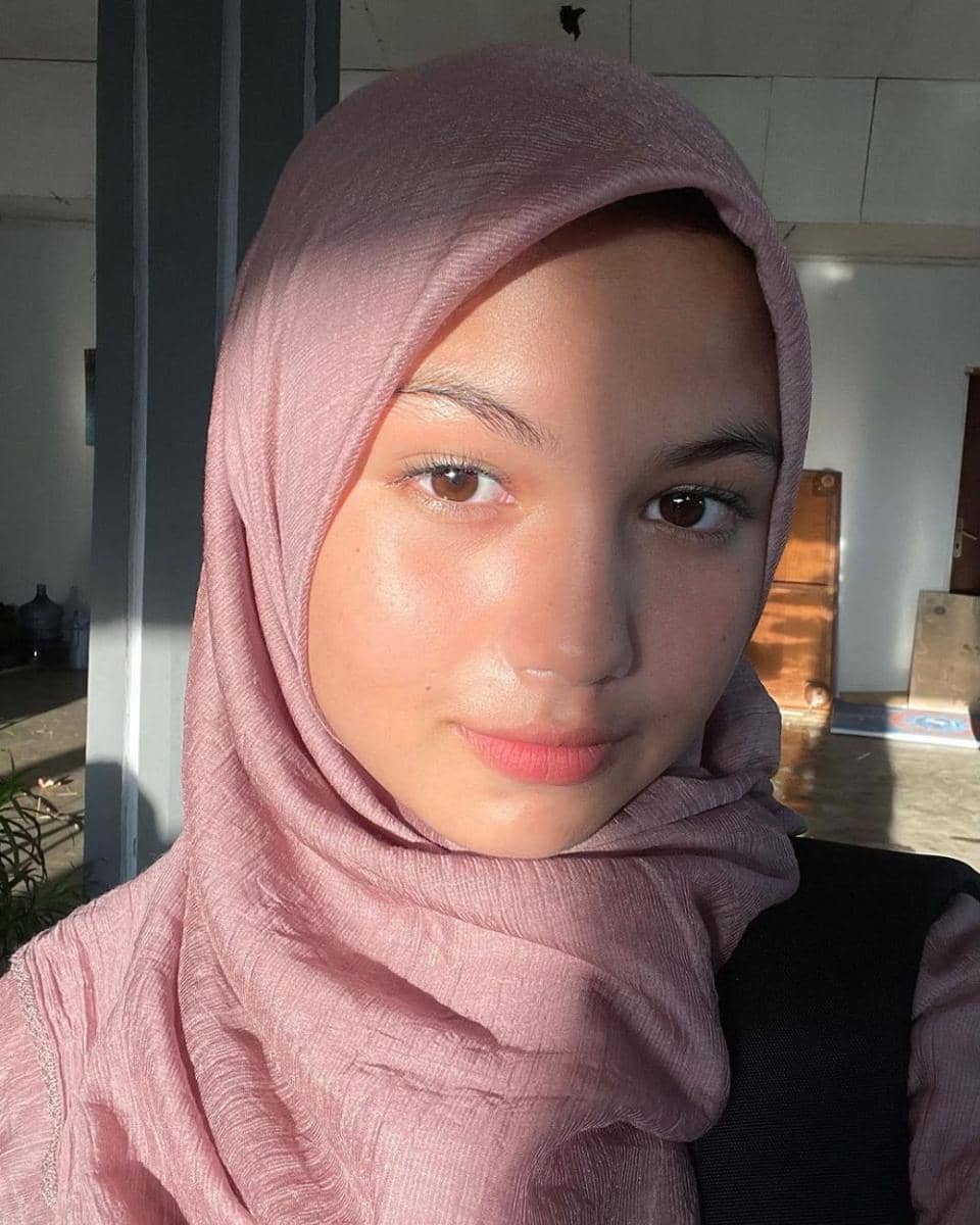 instagram.com/iinisaskii