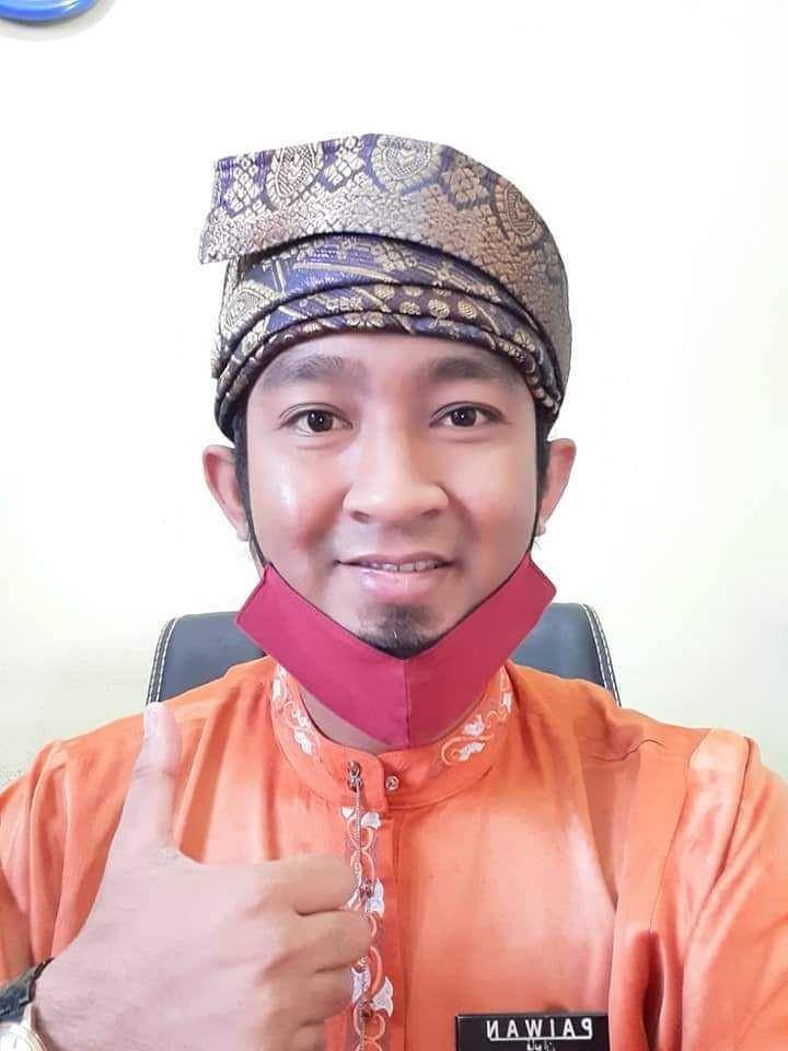 Sekretaris Desa Rawang Kao Barat, Kecamatan Lubuk Dalam, Siak, Riau yang juga MC saat Ustaz Zacky Mirza mengisi tausiah (Dok.IDN Times/istimewa)