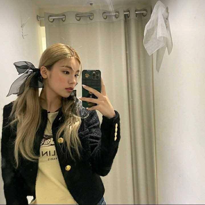 instagram.com/itzy.all.in.us