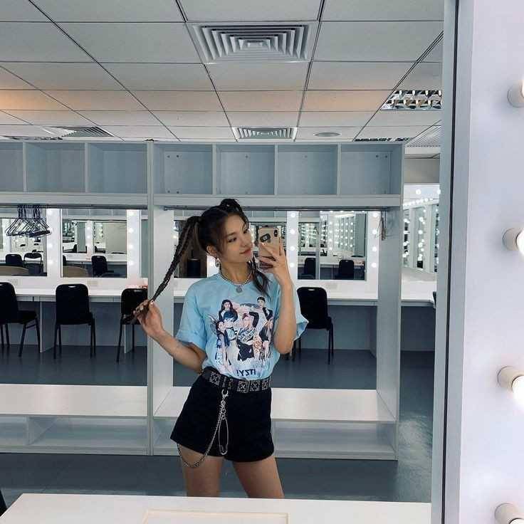 instagram.com/itzy.all.in.us