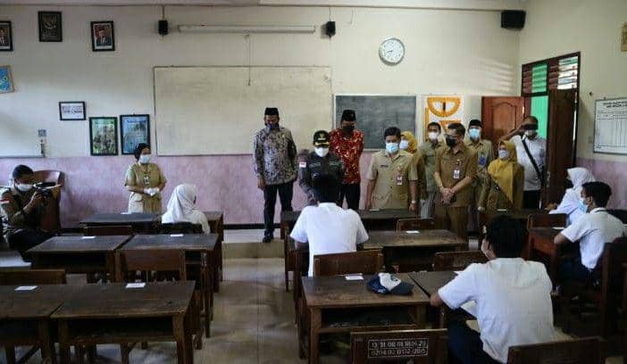 COVID-19 Melonjak, Sekolah Tatap Muka di Kota Malang Tetap Jalan