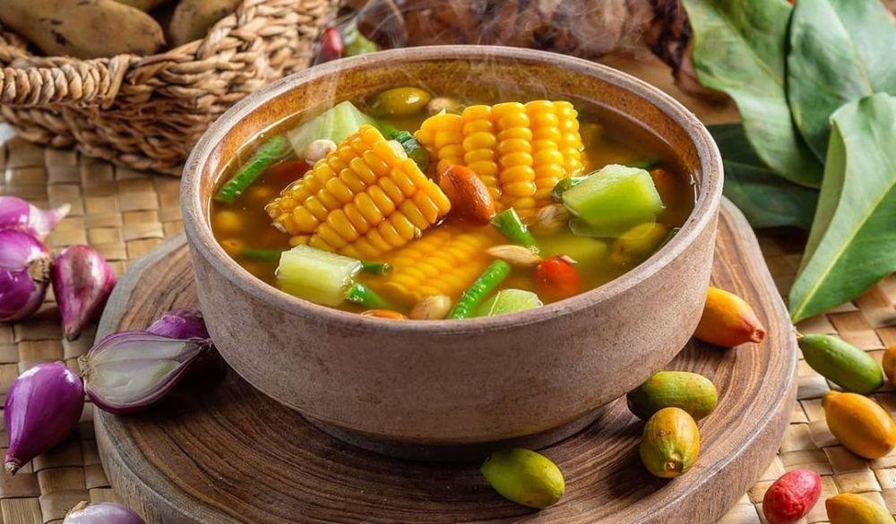 10 Makanan Berkuah untuk Menu Buka Puasa Paling Nikmat