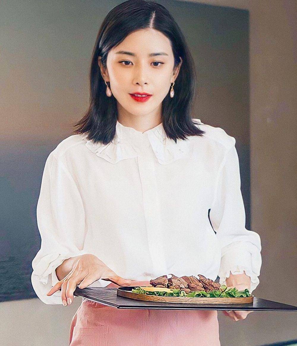 instagram.com/leeboyoung0112