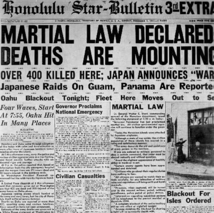 surat kabar Honolulu Star Bulletin mengabarkan darurat militer Hawaii (pearlharbor.org)