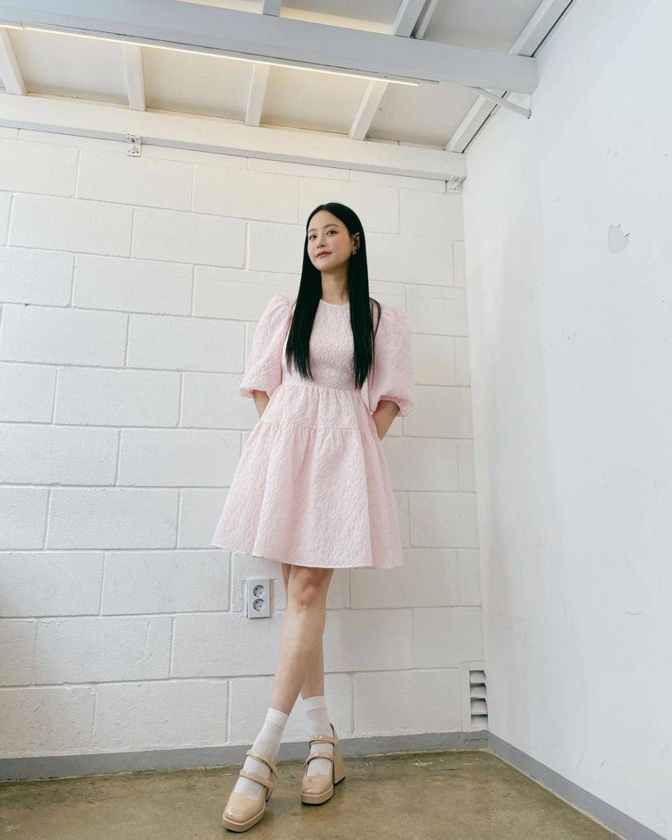 Instagram.com/ohvely22/