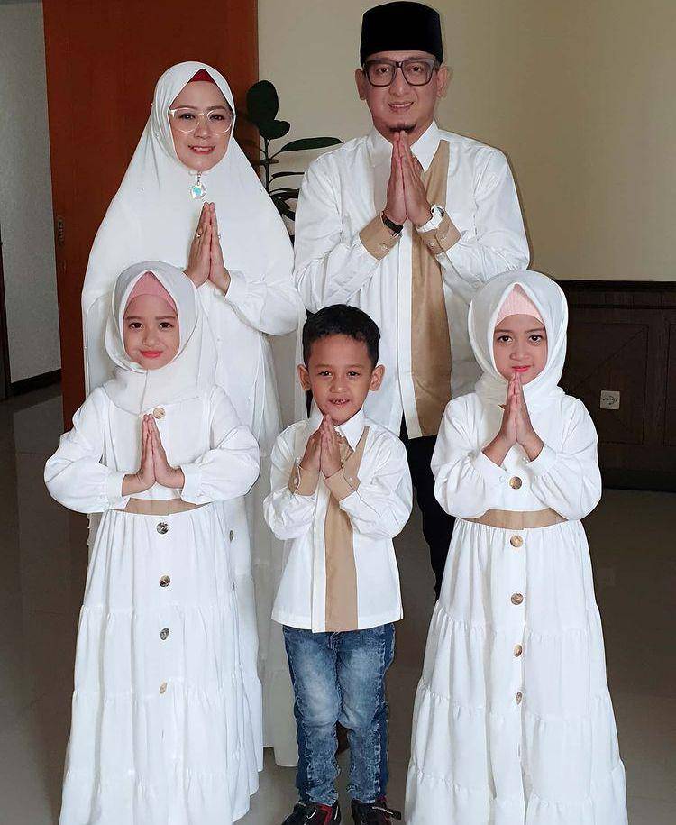 Instagram.com/chintatanjung/