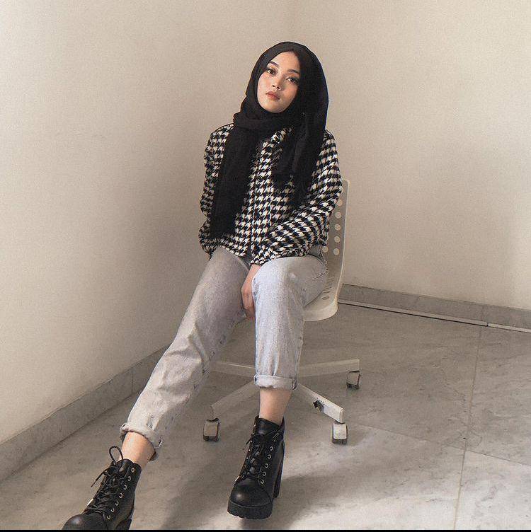 instagram.com/putridelinaa