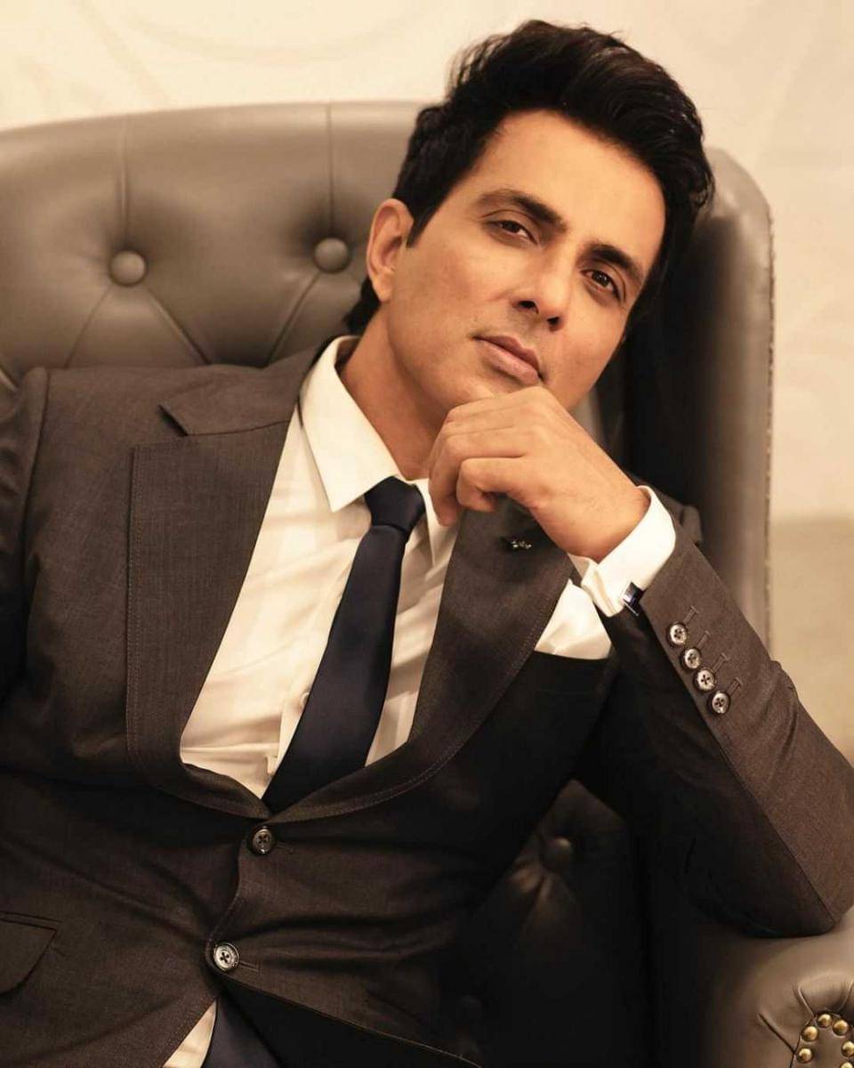 instagram.com/sonu_sood