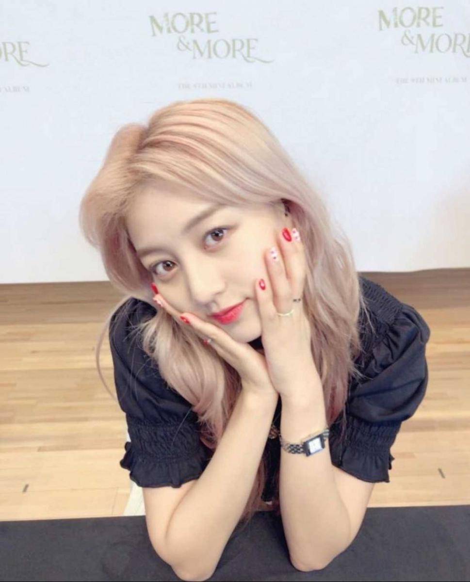 Instagram.com/twicetagram