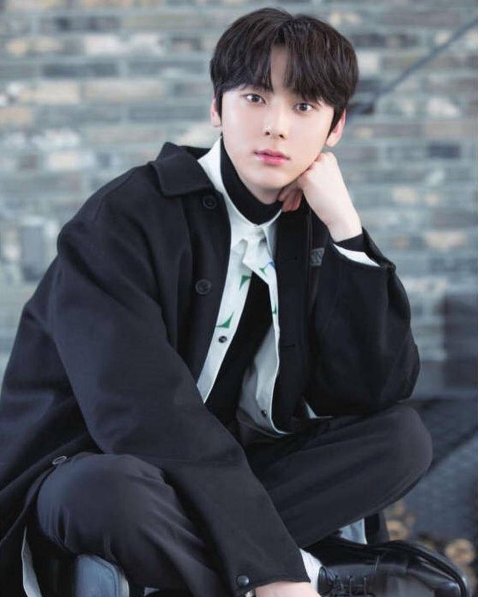 instagram.com/minhyun_hwang09