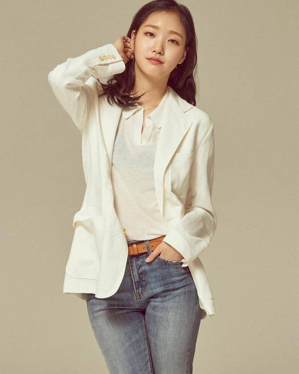 Kim Go Eun (instagram.com/kimgoeun.id)