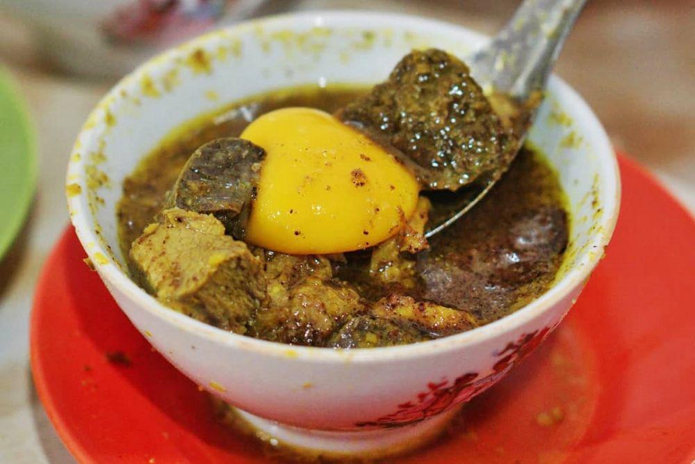 5 Alasan Wajib Cobain Pallubasa Serigala, Kuliner Lezat Khas Makassar