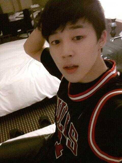 Twitter.com/BTS_twt