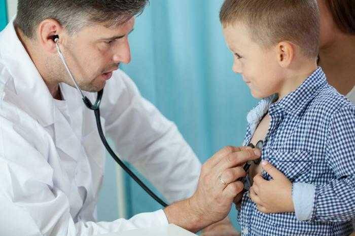 ilustrasi pemeriksaan kesehatan anak (medicalnewstoday.com)