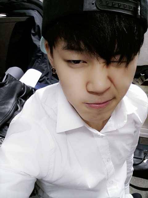 Twitter.com/BTS_twt