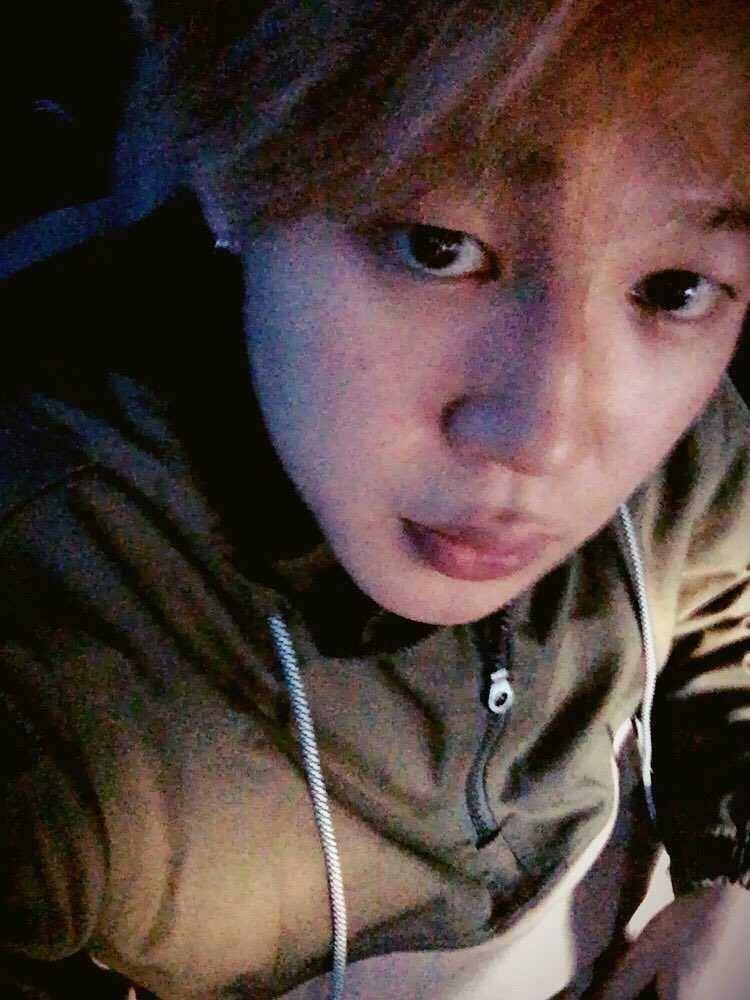 Twitter.com/BTS_twt