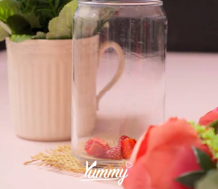 Stroberi. yummy.co.id