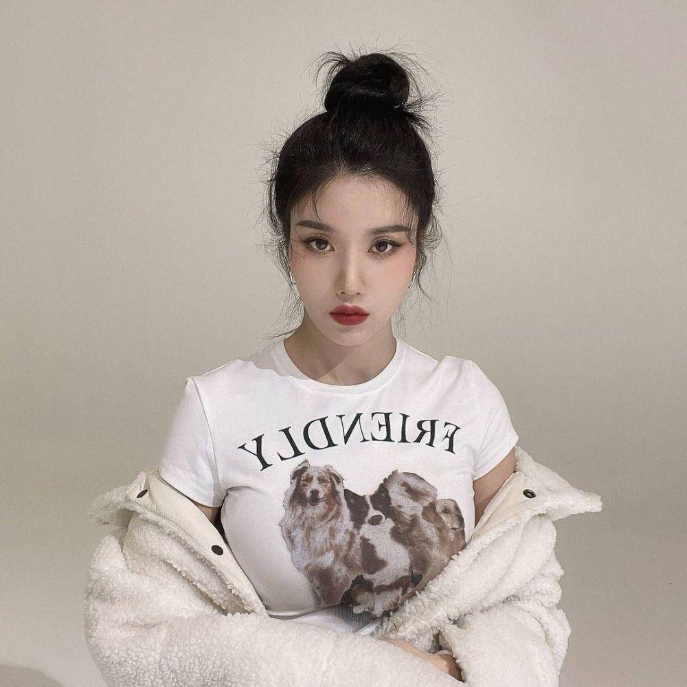 instagram.com/official_izone