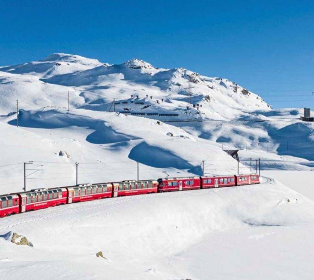 Instagram.com/berninaexpress.ch