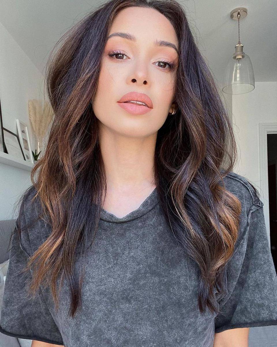 instagram.com/daniellepeazer