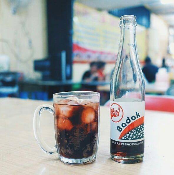 minuman soda khas Siantar (instagram.com/minumancapbadakpt.pb)
