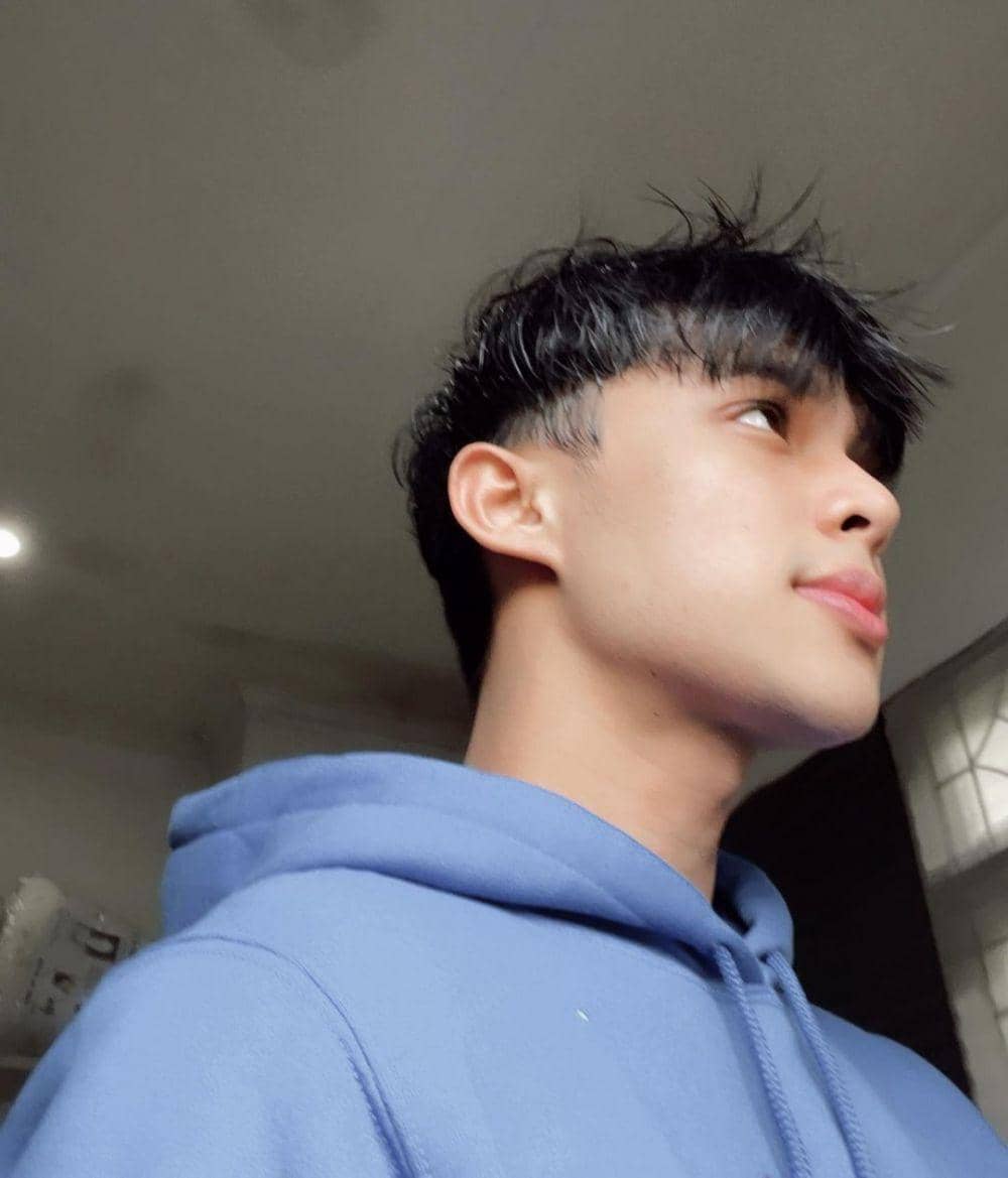 instagram.com/rey_mbayang