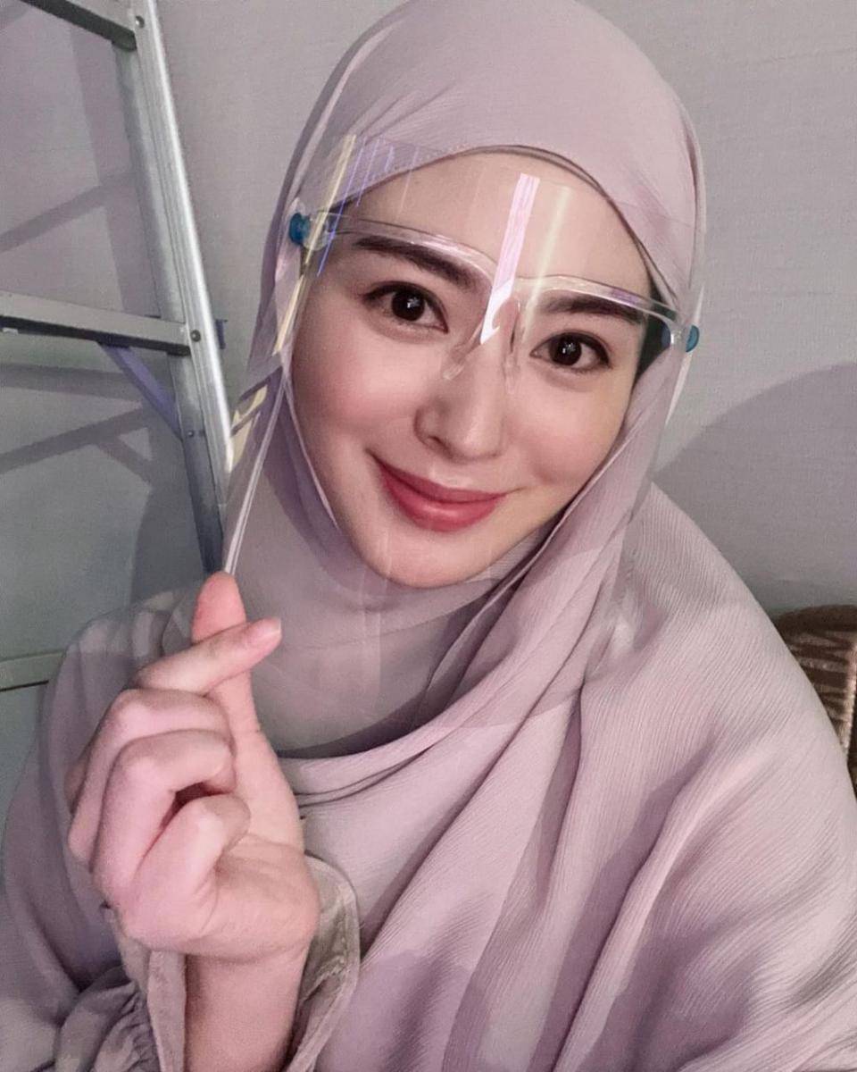 instagram.com/xolovelyayana