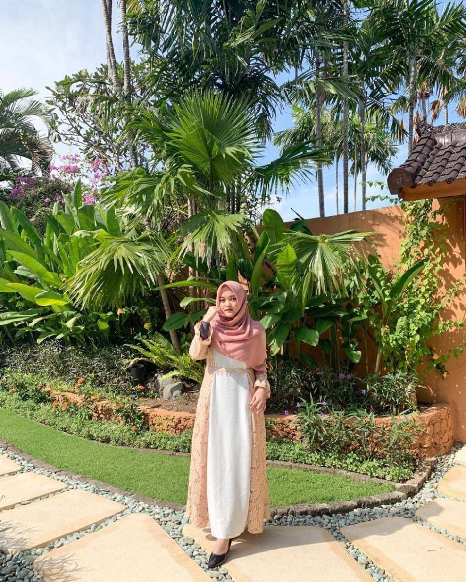 instagram.com/putridelinaa