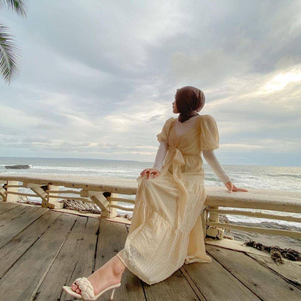 instagram.com/putridelinaa
