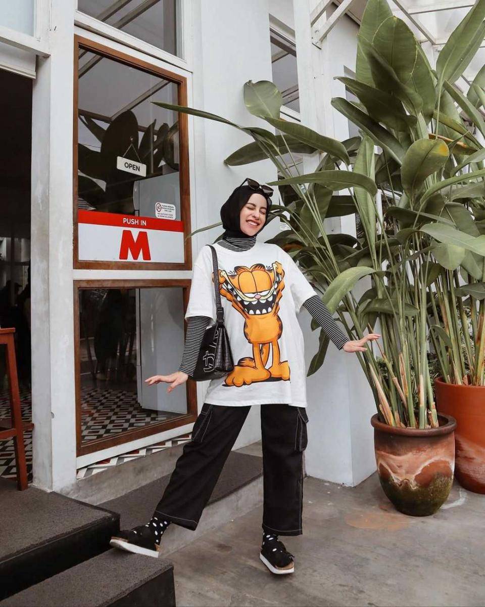 instagram/aghniapunjabi