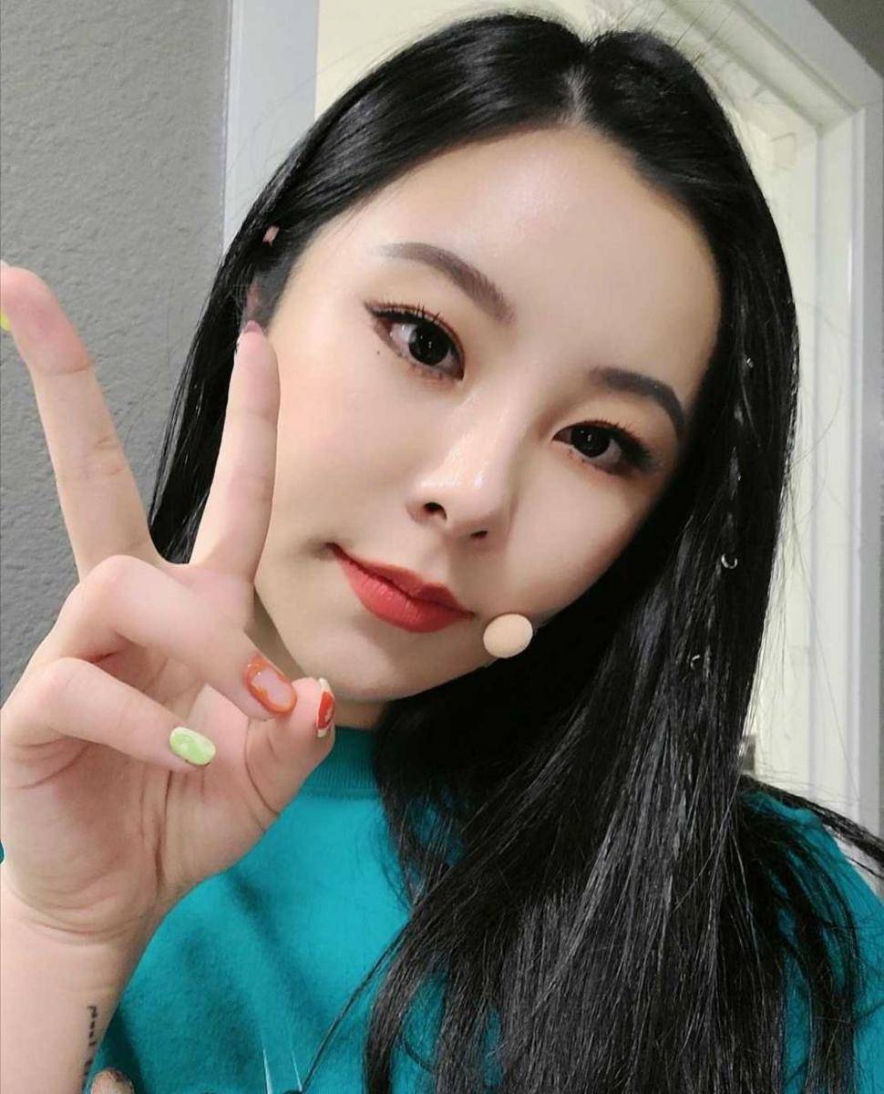Instagram.com/mamamoo_official
