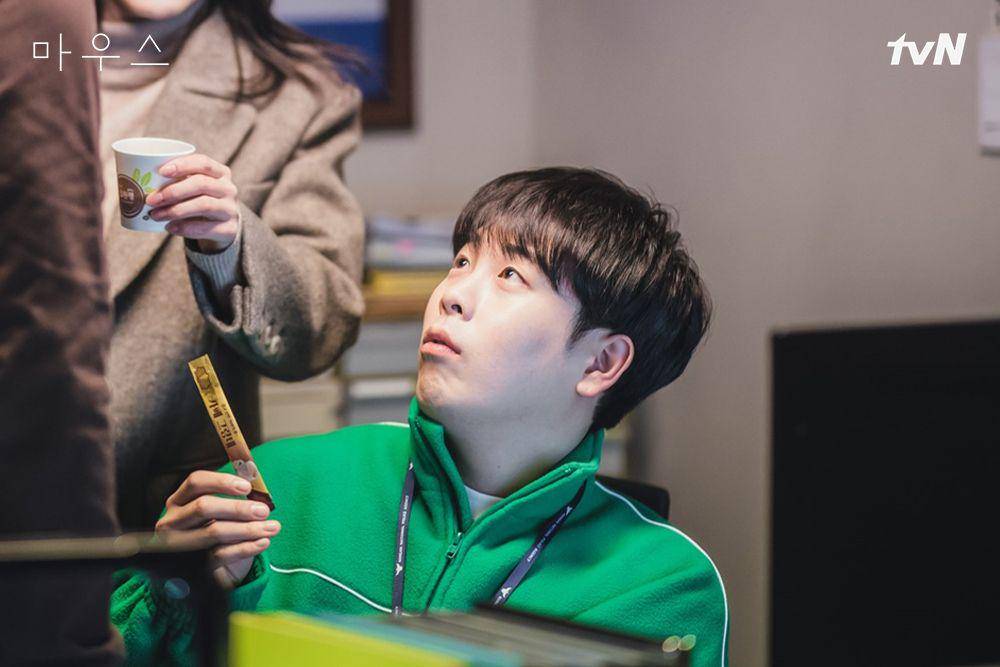 Dok.tvN (via hancinema.net)