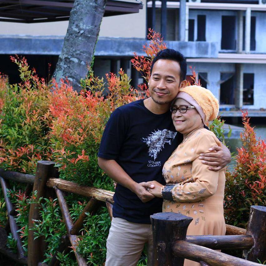 instagram.com/mamah.eny