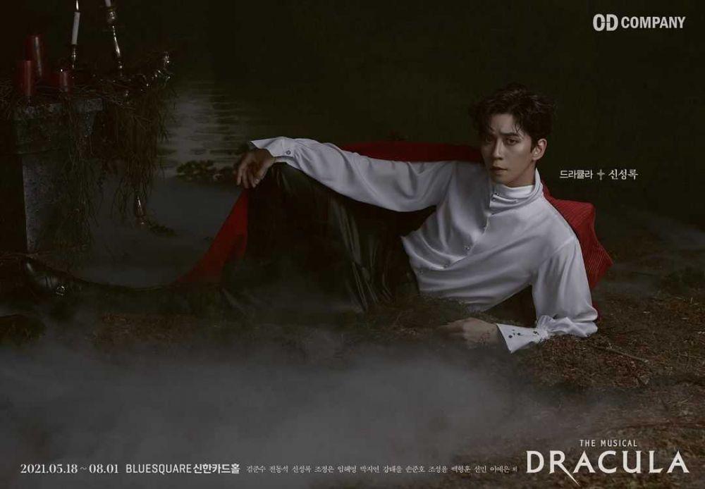 Jalani Isolasi Mandiri, 10 Potret Shin Sung Rok yang Aktif di Teater